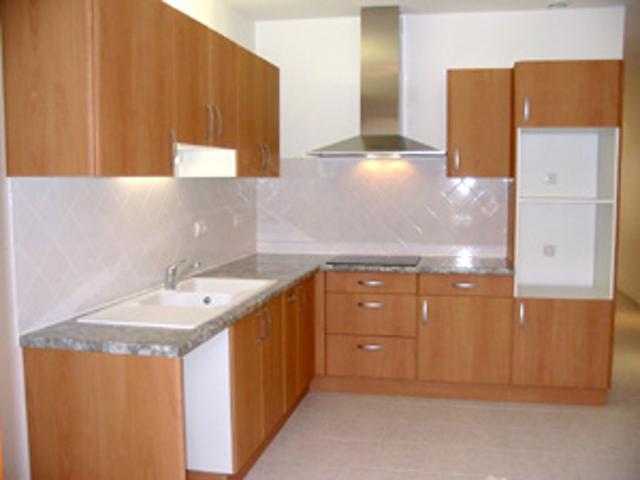 RIEUMES APPARTEMENT T2 avec cour