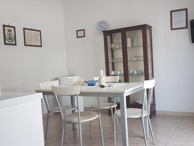 Rif.03 Trilocale arredato