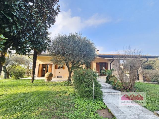 RIF. 1632XB BELLISSIMA CASA INDIPENDENTE