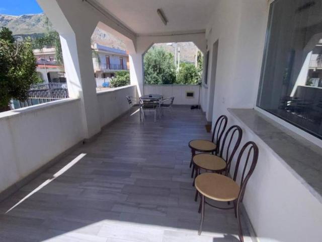 Rif. 1775 appartamento in villa in affitto Vill. di Carini