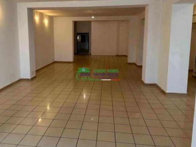 Rif: 2110 Locale deposito in vendita a Comiso, zona Bar Mirò Comiso