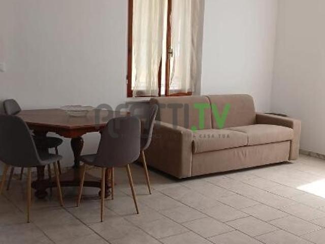 Rif. 24624 Semindipendente, Porzione bifamiliare Affitto a Ameglia, Fiumaretta