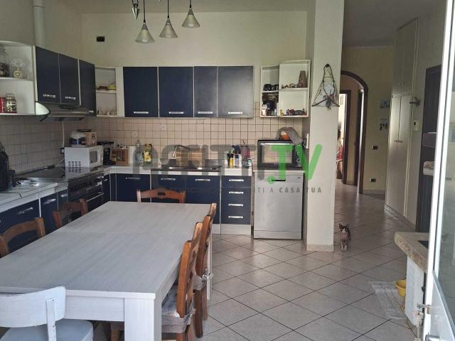 Rif. 24199 Appartamento, Appartamento Affitto a Castelnuovo Magra, Molicciara