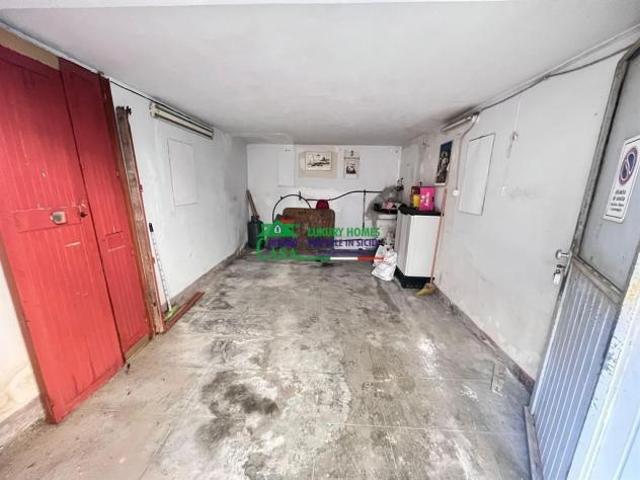 Rif: 2706 Garage in vendita in zona Piazza Majorana, Comiso
