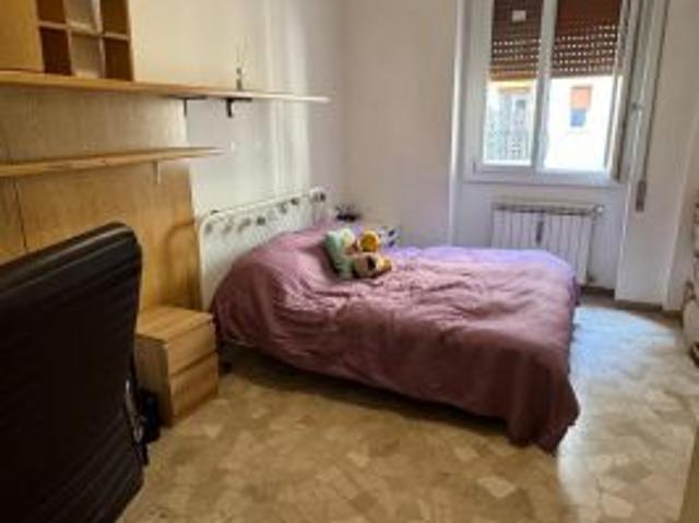 RIF 317 STANZA MATRIMONIALE IN AFFITTO – CENTRO STORICO DI BOLOGNA VIA MARCONI