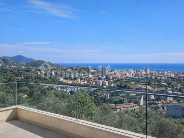 Rif. 3104 B – Chiavari sulla prima collina in via Rialto – Attico con Vista Mare