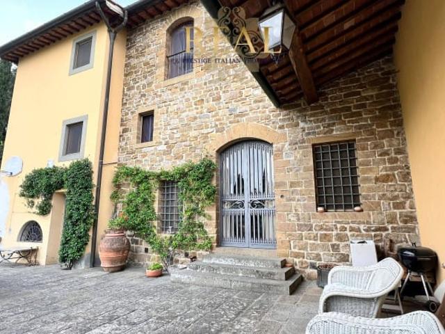 rif. 361 – Luxury Terraced House for Rent in Florence – Pian dei Giullari