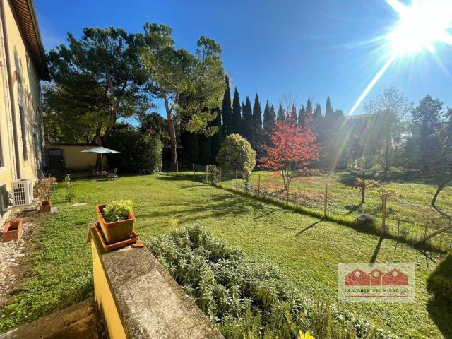 RIF. 501X MAGNIFICO APPARTAMENTO IN VILLA ANTICA