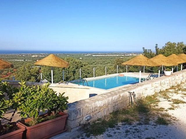 Rif. Conat Apochi minuti dal mare del Capitolo di Monopoli. 0m² Monopoli
