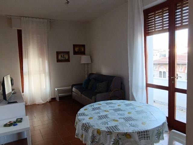 Rif. AL50 IT046005C2FLS9E5JF Affitto estivo lido di camaiore appartamento vicino al mare con posto auto