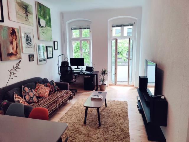 Rigaer Straße, Berlin Amsterdam Apartments for Rent