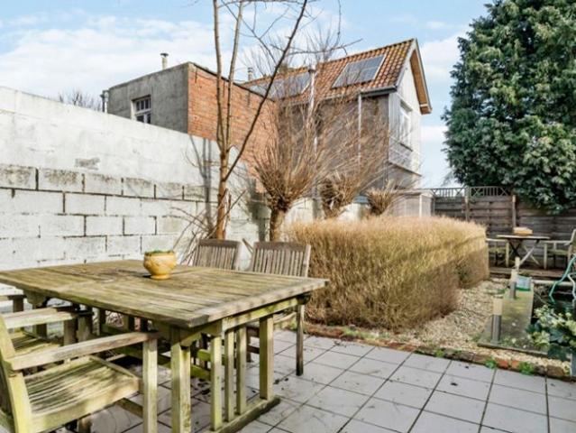 Rijwoning met potentieel in Uitkerke