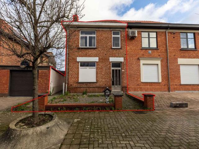 Rijwoning te koop voor 120000 euro met 3 slaapkamers