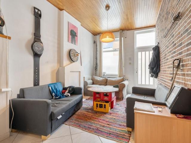 Rijwoning te koop voor 385000 euro met 3 slaapkamers