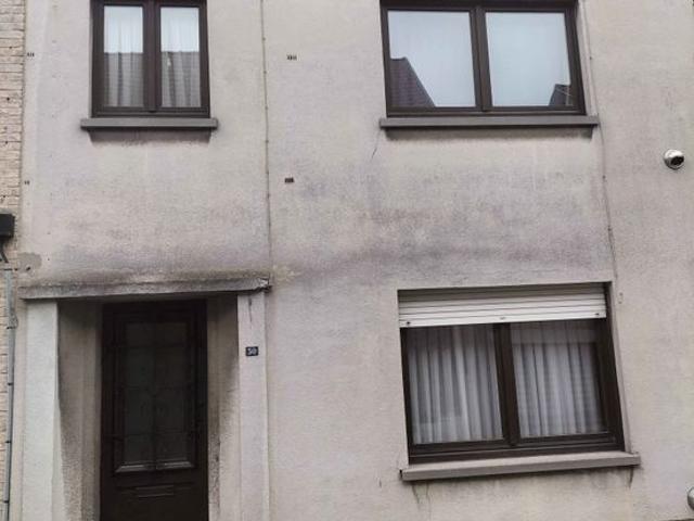 Rijwoning te koop centrum Oudenburg