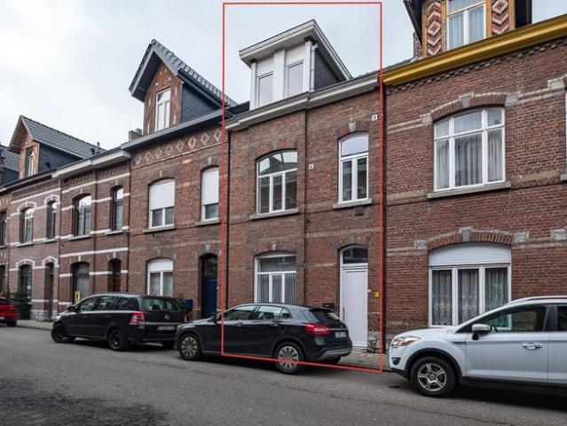 Rijwoning te koop nabij het centrum van Sint Truiden
