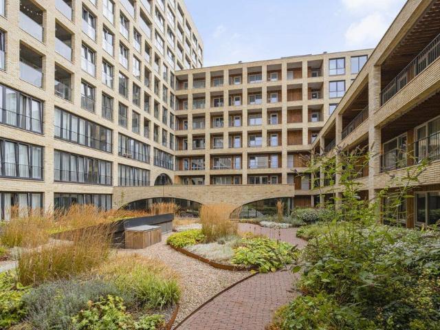 Rijnlandlaan 129, 1062 MX Amsterdam