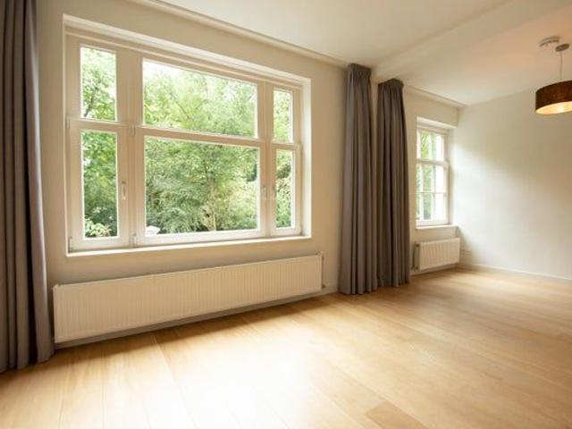 Rijnsburgstraat 1059AW Amsterdam