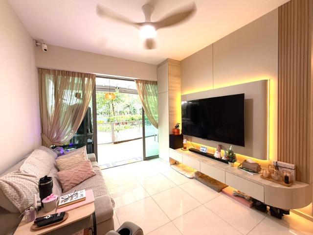 Ripple Bay Condominium For Sale, $1,280,000, 2 Bed 2 Bath 1,055 sqft $1,213.00 psf