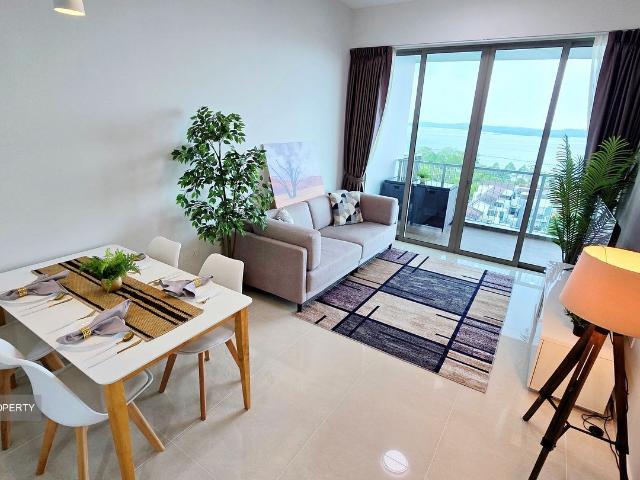Ripple Bay D18, Condominium