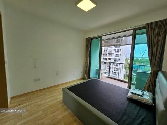 Ripple Bay D18, Condominium