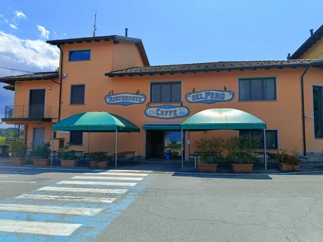 Ristorante in vendita a Camino
