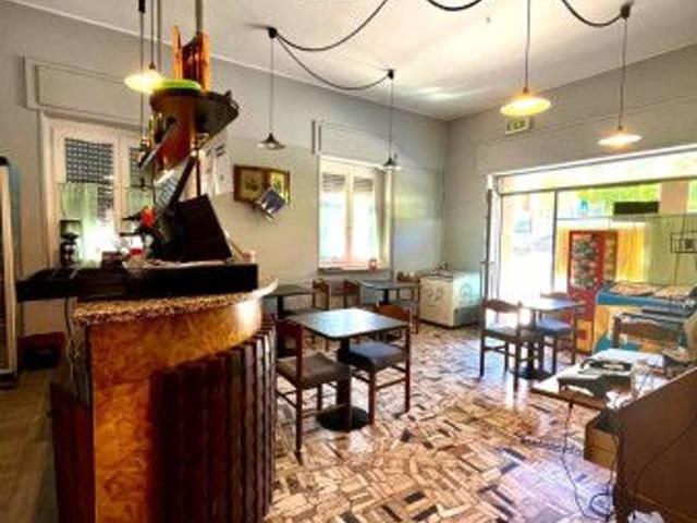 Ristorante in vendita a Caino