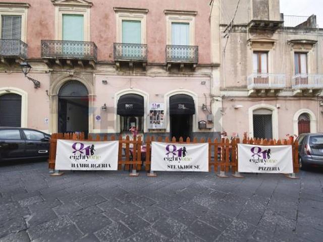 Ristorante in vendita a Giarre