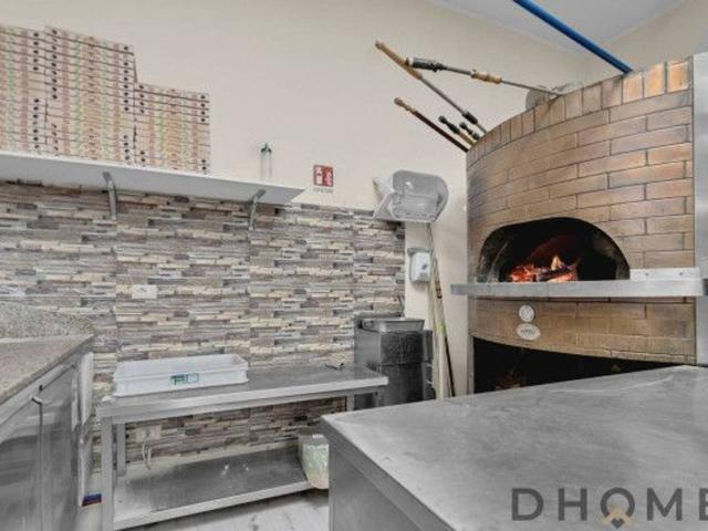 Ristorante in vendita a Limbiate