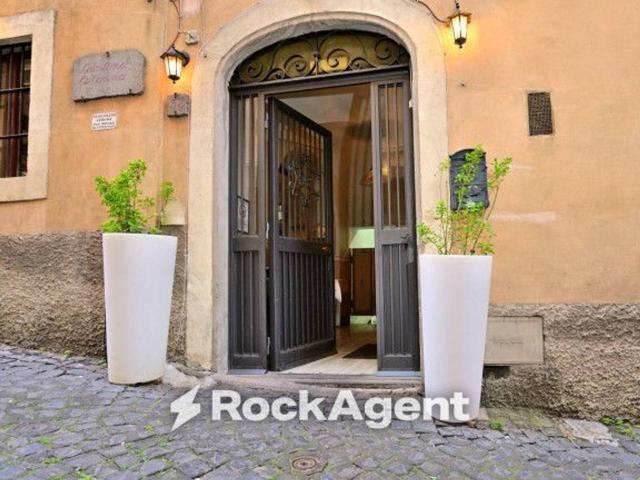 Ristorante in vendita a Marino
