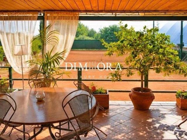 Ristorante in vendita a Morolo