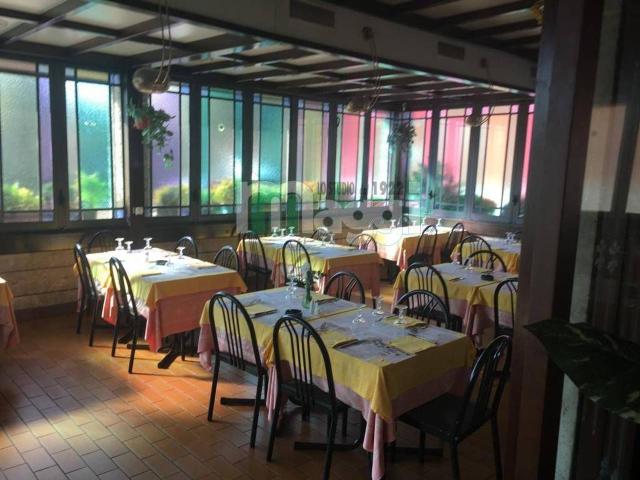 Ristorante in vendita a Settimo Milanese