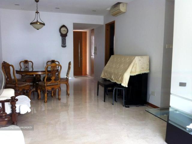 Ris Grandeur D18, Condominium