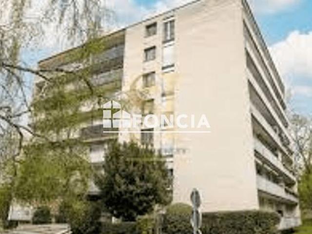 Ris Orangis studio 29 M2 vendu loué