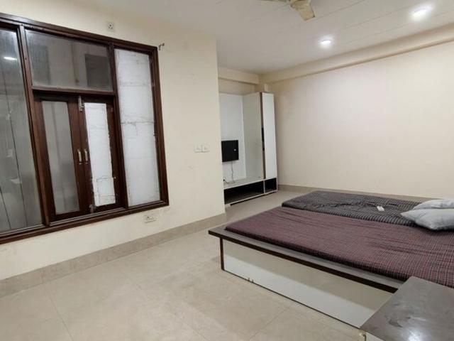 Risland Sky Mansion 4 Bedroom 210 Sq. Yd. Apartment in Chattarpur Delhi Listing ID: #10045