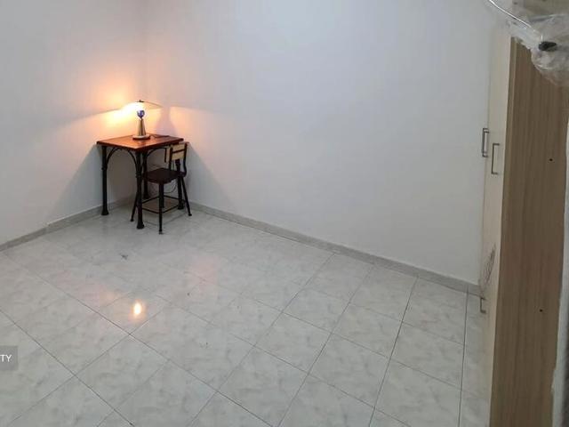 Ritz Mansion D12, Apartment