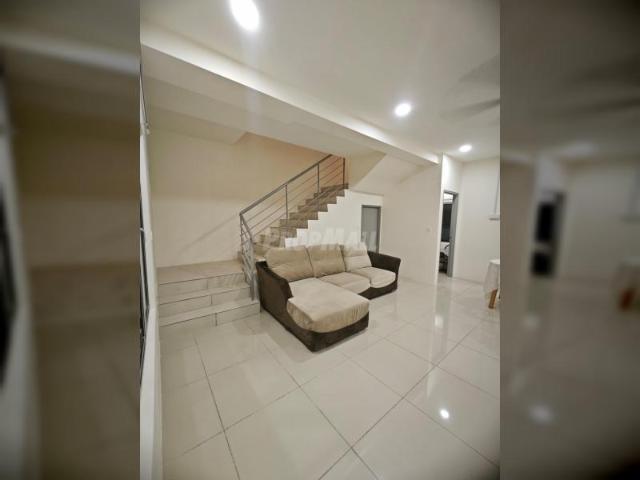 RITMA PERDANA DOUBLE STOREY TERRACE HOUSE FOR RENTAL AT ALAM PERDANA, PUNCAK ALAM