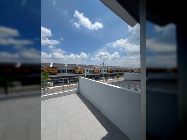 RITMA PERDANA TOWNHOUSE FOR RENTAL AT LBS ALAM PERDANA, PUNCAK ALAM