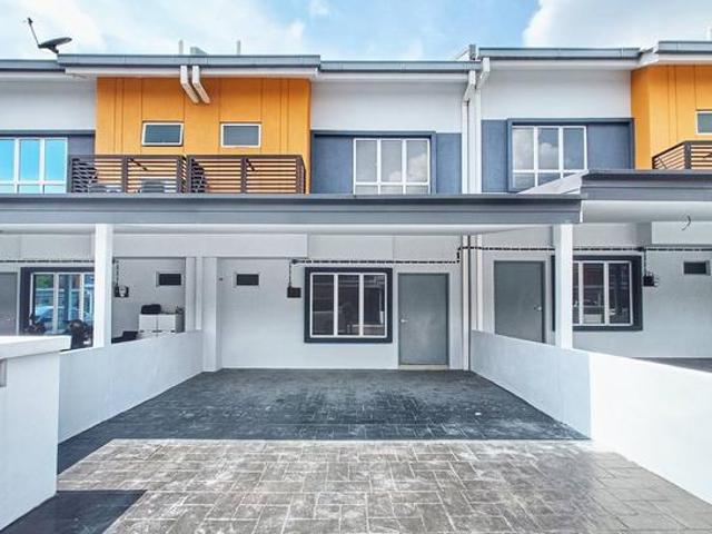 Ritma Perdana 2 Storey Terracce 1200sf Bandar Puncak Alam