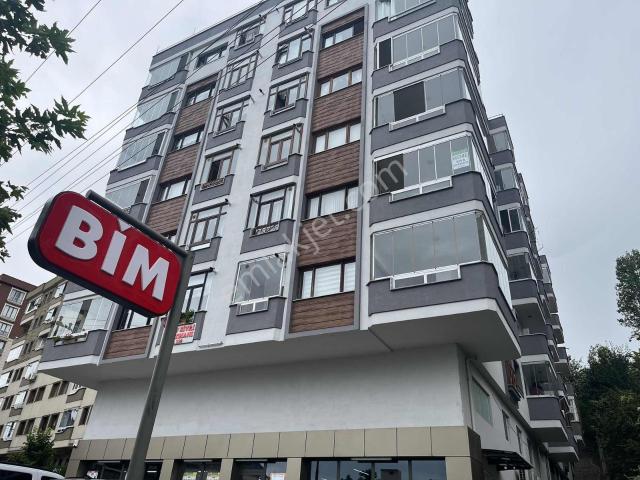 Riva Gym Den Söğütlüde Cadde Üstü Ferah Daire
