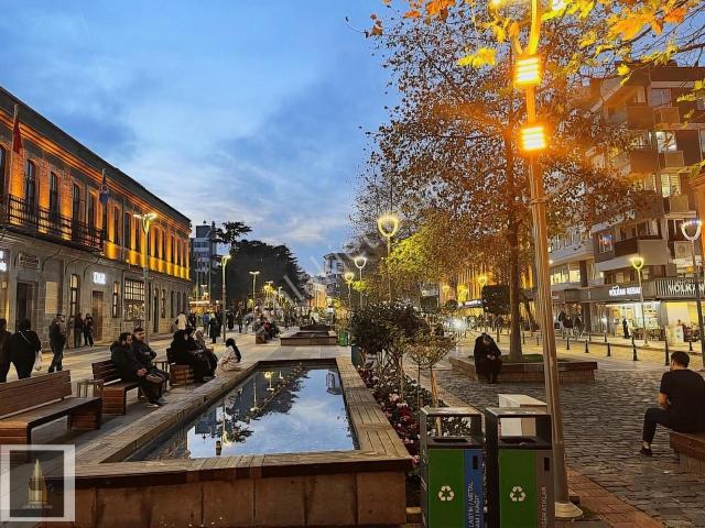 Riva Gymdn Meydan İskenderpaşada Komple Otel Ve Dükkan