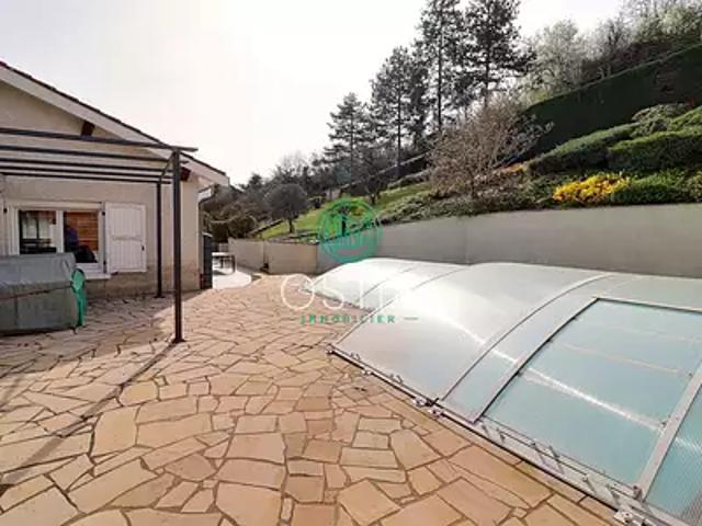 Rive de Gier 42800 Achat / Vente maison 7 pièces t7 au dernier étage piscine