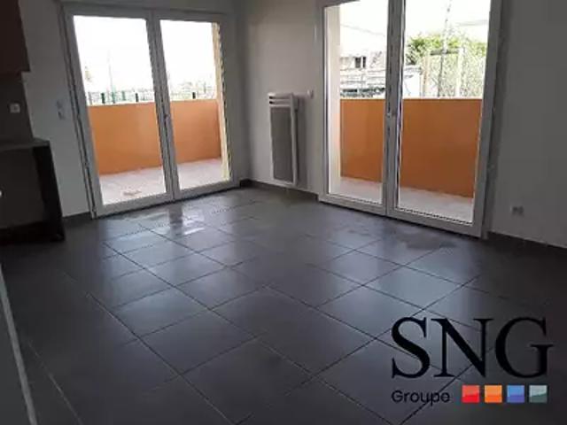Rivesaltes 66600 Location appartement 3 pièces t3 terrasse parking