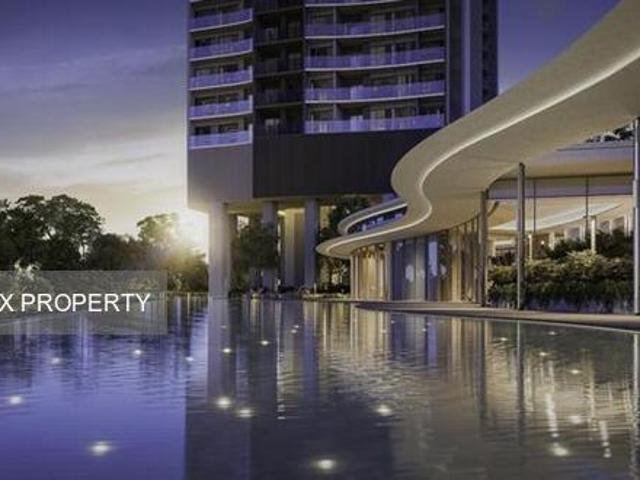 River Green D9, Condominium