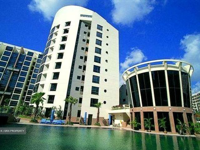 River Place D3, Condominium