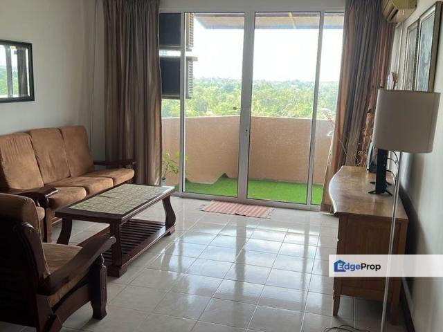 Riverbank Suite Condominium For Rent Located at Waterfront