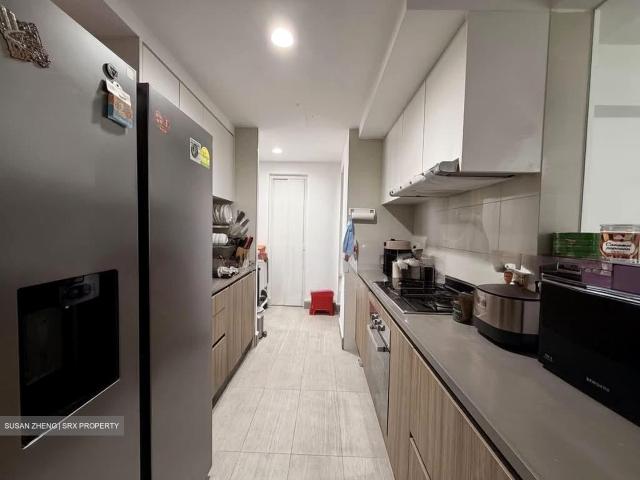 Rivercove Residences D19, Condominium