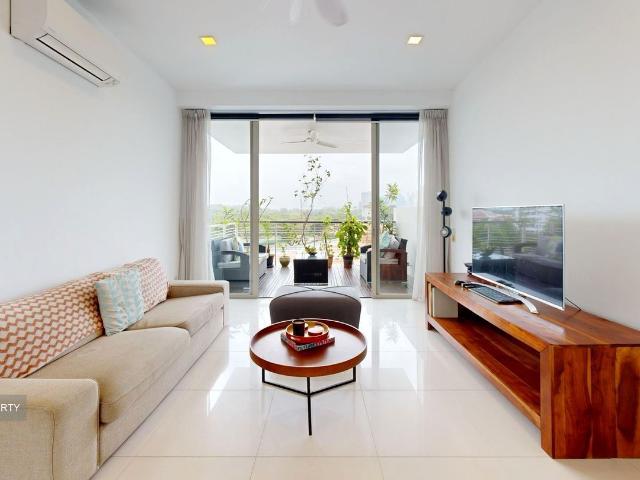 Riveredge D15, Condominium