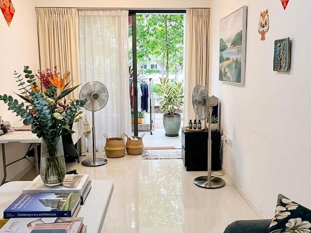 Riverfront Residences D19, Apartment