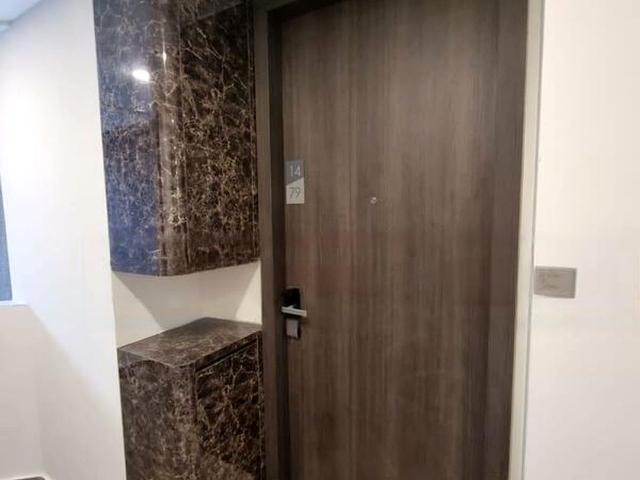 Riverfront Residences D19, Apartment